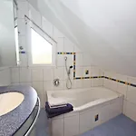 Casa de Férias Seehaus Blue Faak By Interhome