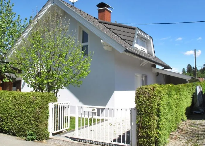 Dom wakacyjny Seehaus Blue Faak By Interhome Faak am See