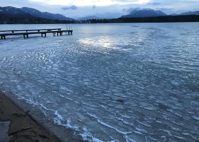 Dom wakacyjny Seehaus Blue Faak By Interhome